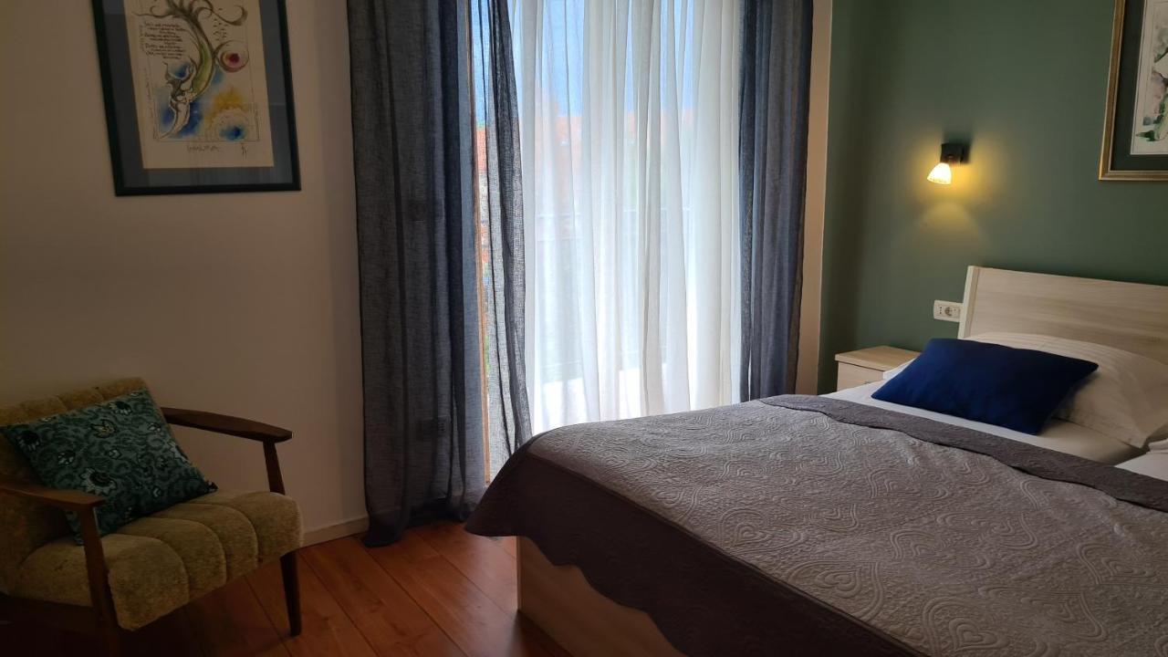 Villa Amalia Apartment 2 Малинська Екстер'єр фото