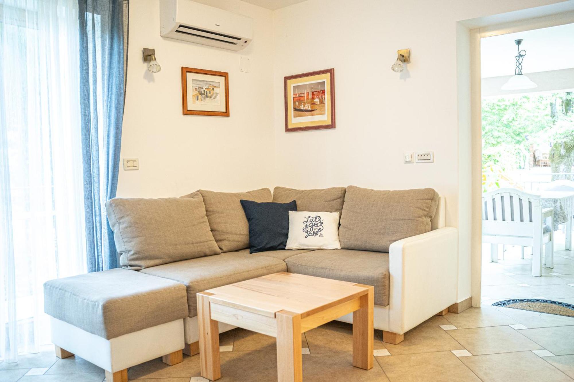 Villa Amalia Apartment 2 Малинська Екстер'єр фото